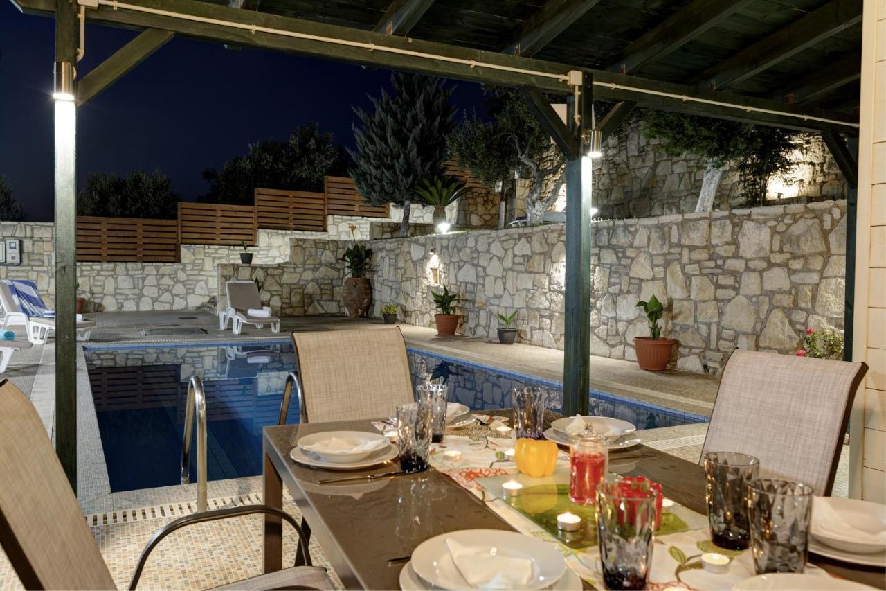 Marakis Villas Kavrokhorion Exterior photo